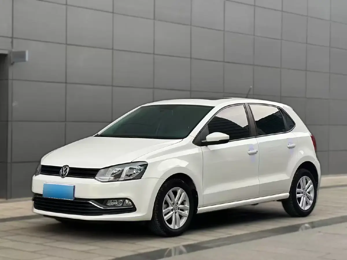 2018 Volkswagen Polo 1.5L 110HP L4 6AT
