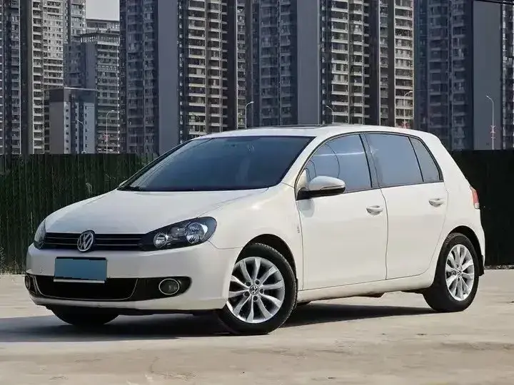 2011 Volkswagen Golf 1.4T 131HP L4 7DCT