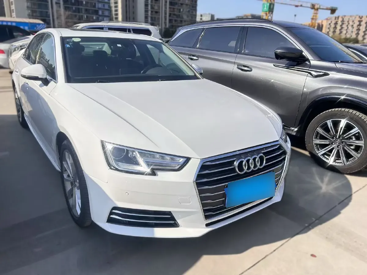 2018 Audi A4L 1.4T 150HP L4 7DCT,autocango,china used car exporter,china ev exporter,chinese used car exporter,chinese used ev exporter