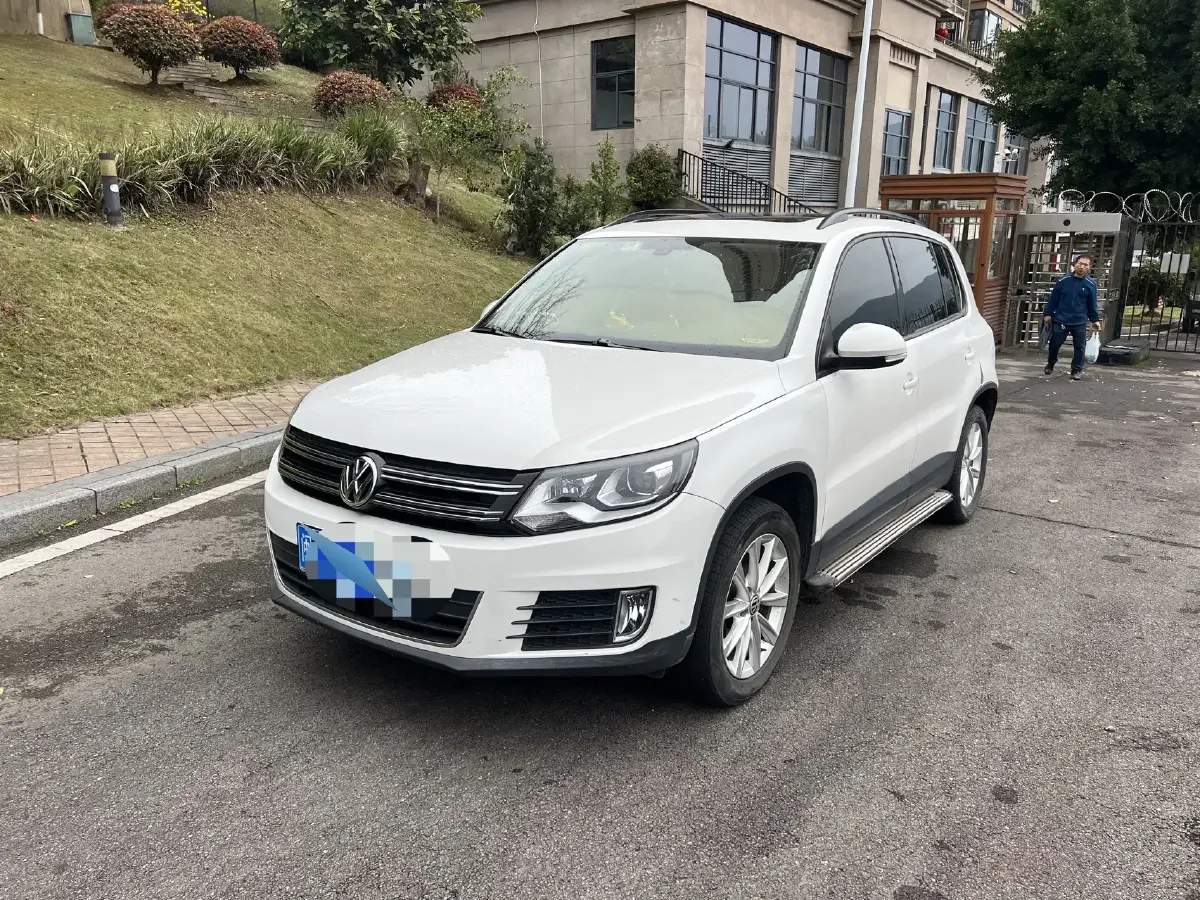 2016 Volkswagen Tiguan 1.4T 150HP L4 6DCT