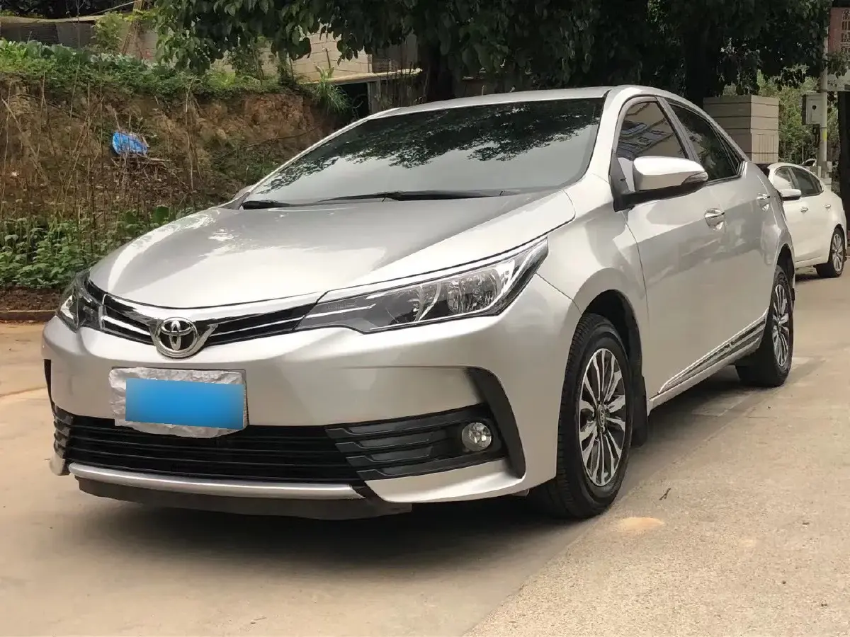 2018 Toyota Corolla 1.2T 116HP L4 CVT