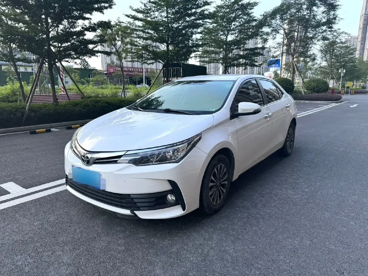 2018 Toyota Corolla 1.2T 116HP L4 CVT
