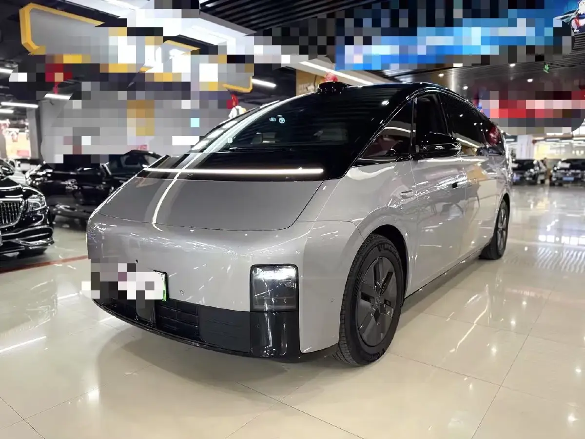 2024 Li MEGA BEV 102.7KWH