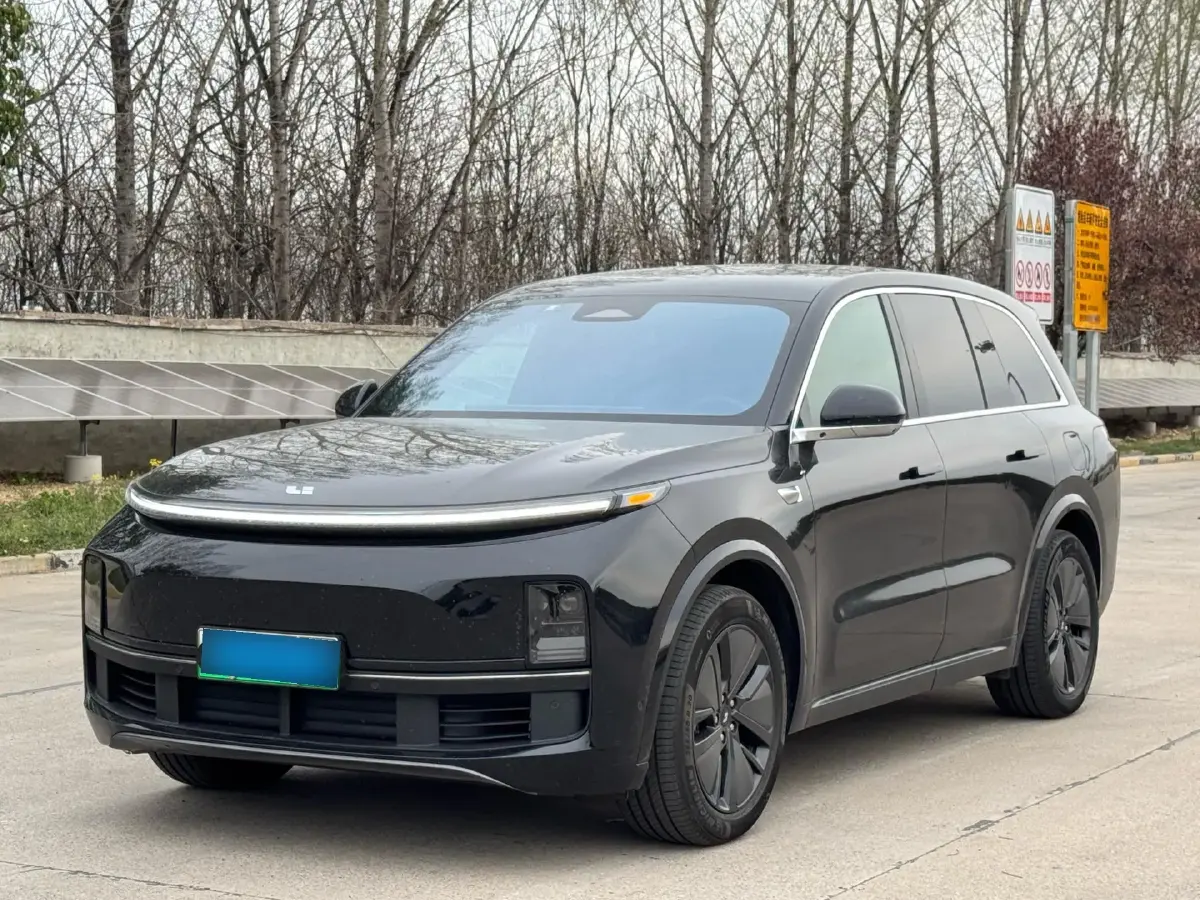 2024 Li L8 Range Extended 154HP REEV 42.8KWH