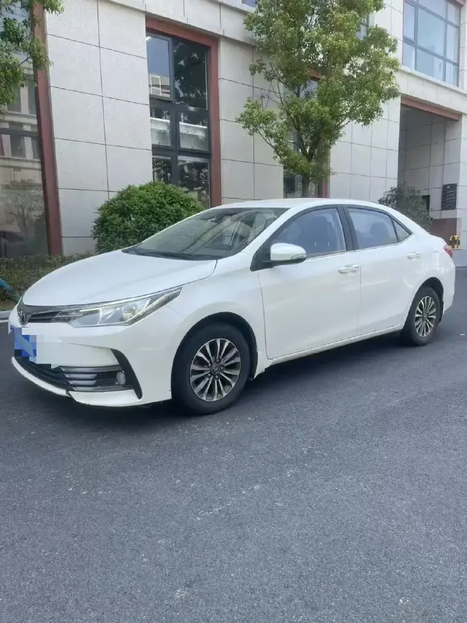 2018 Toyota Corolla 1.2T 116HP L4 CVT