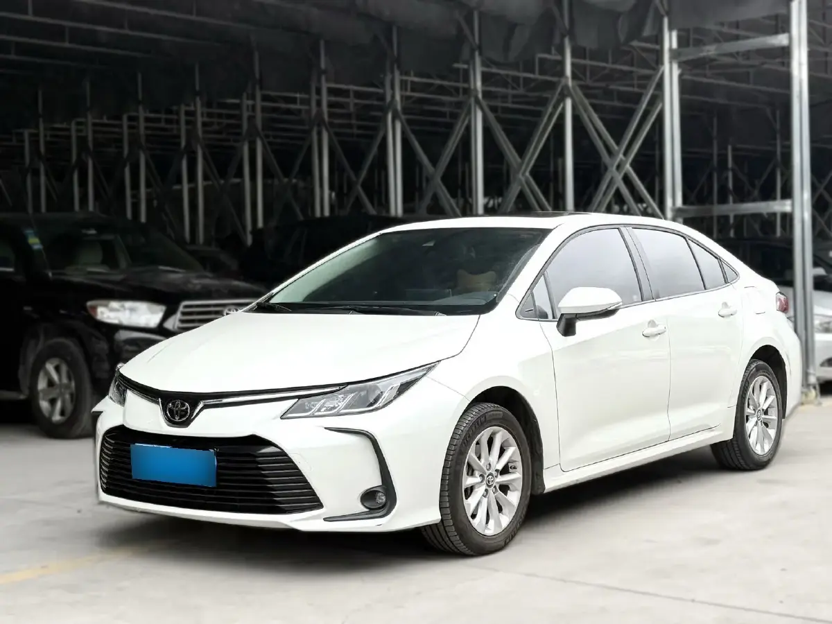 2019 Toyota Corolla 1.2T 116HP L4 CVT
