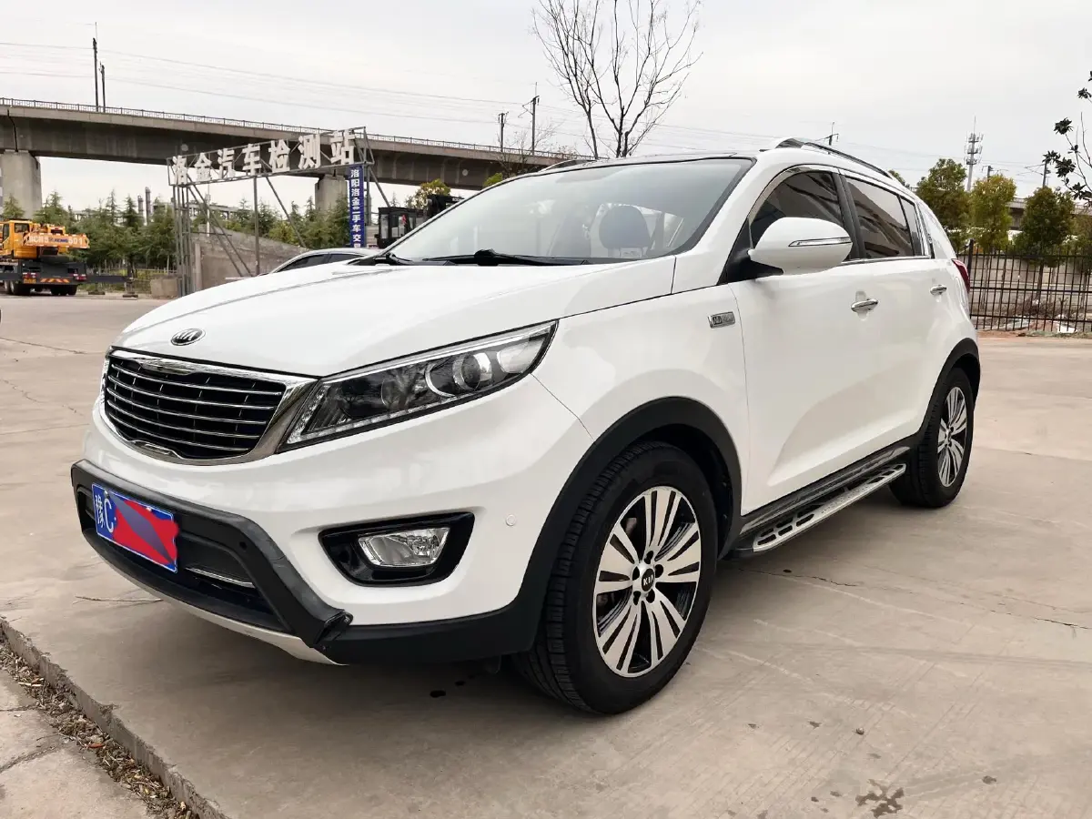 2015 Kia Sportage R 2.0L 165HP L4 6AT