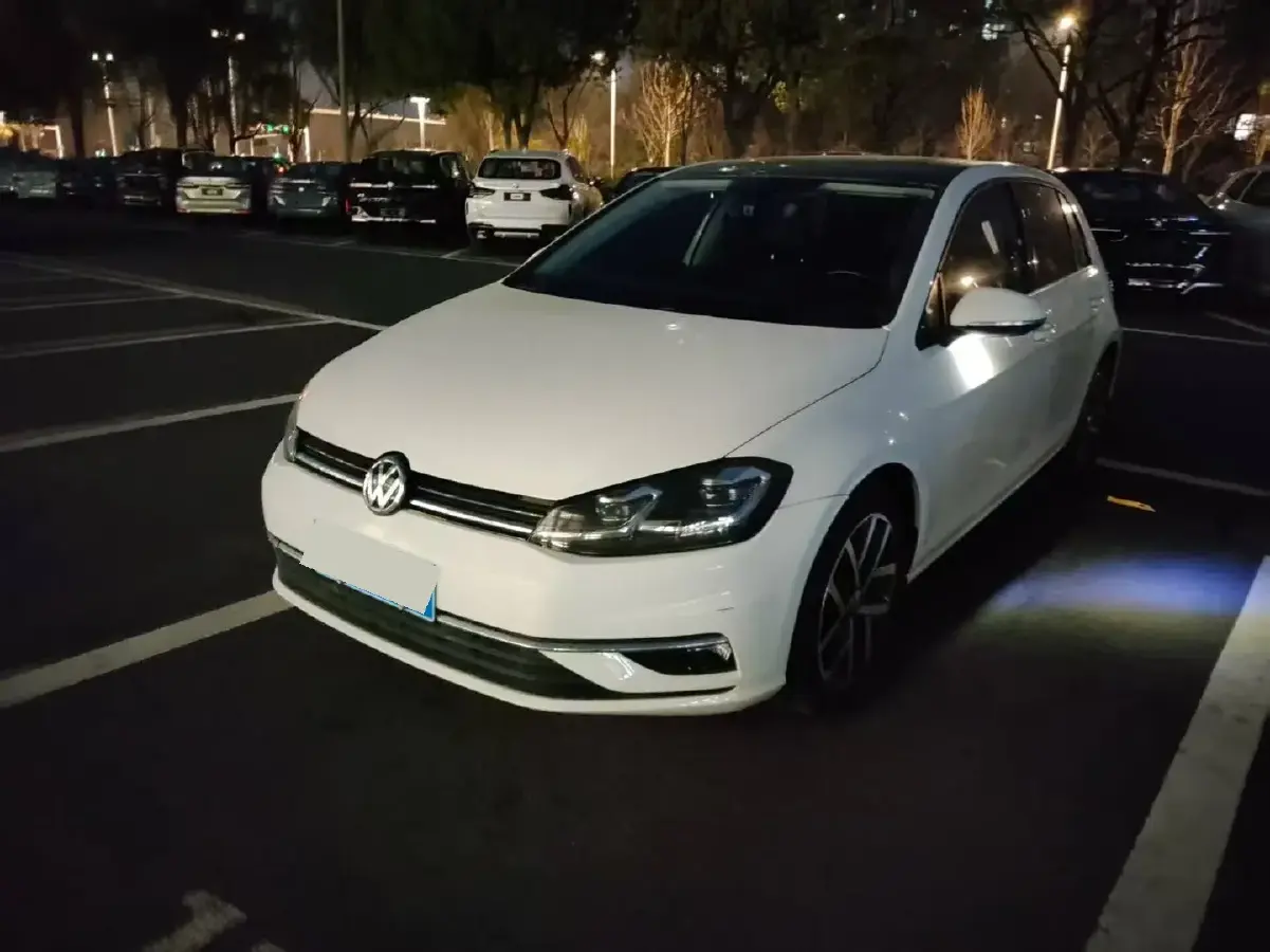 2019 Volkswagen Golf 1.4T 150HP L4 7DCT