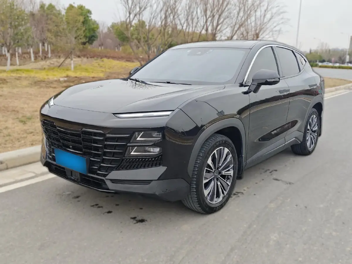 2022 Jetour DASHING 1.6T 197HP L4 7DCT