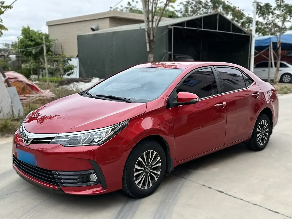 2018 Toyota Corolla 1.2T 116HP L4 CVT