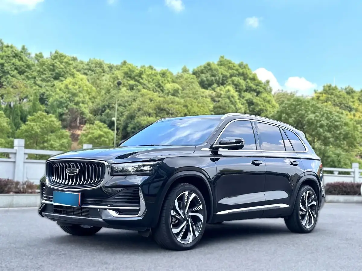 2023 Geely Monjaro 2.0T 238HP L4 8AT