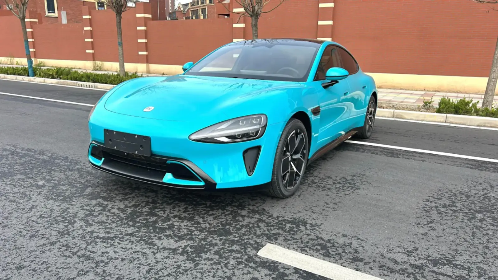 2024 MI SU7 BEV 73.6KWH