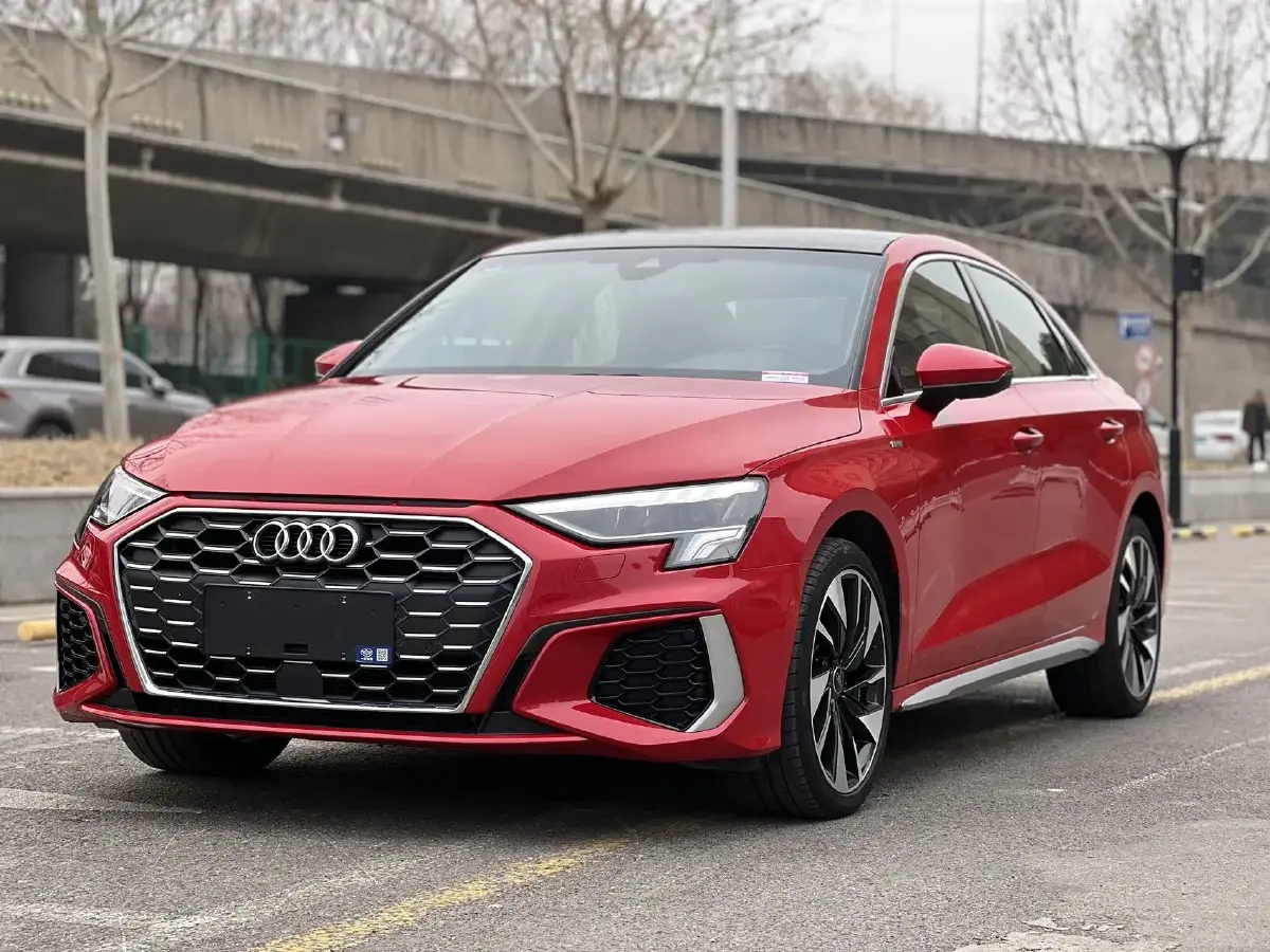 2022 Audi A3 1.4T 150HP L4 7DCT