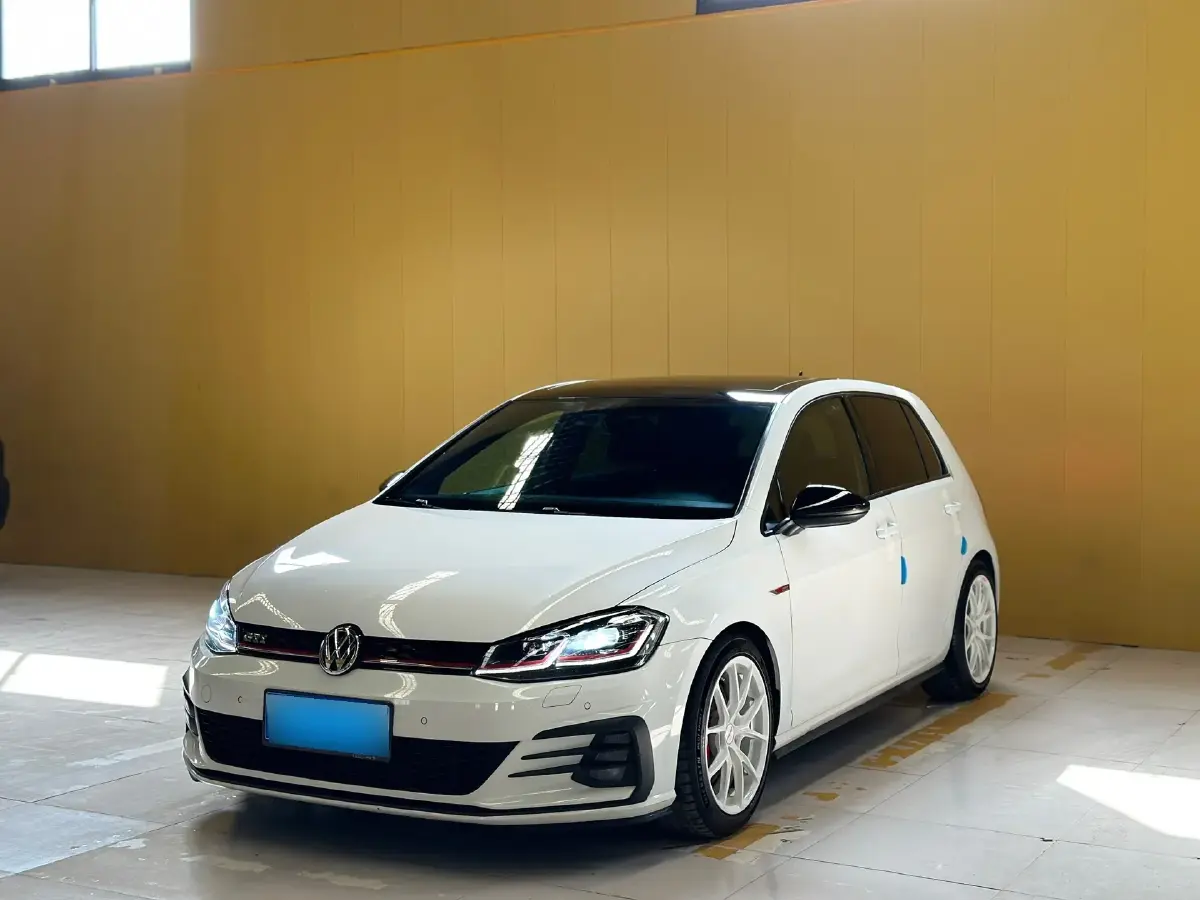 2021 Volkswagen Golf 1.4T 150HP L4 7DCT