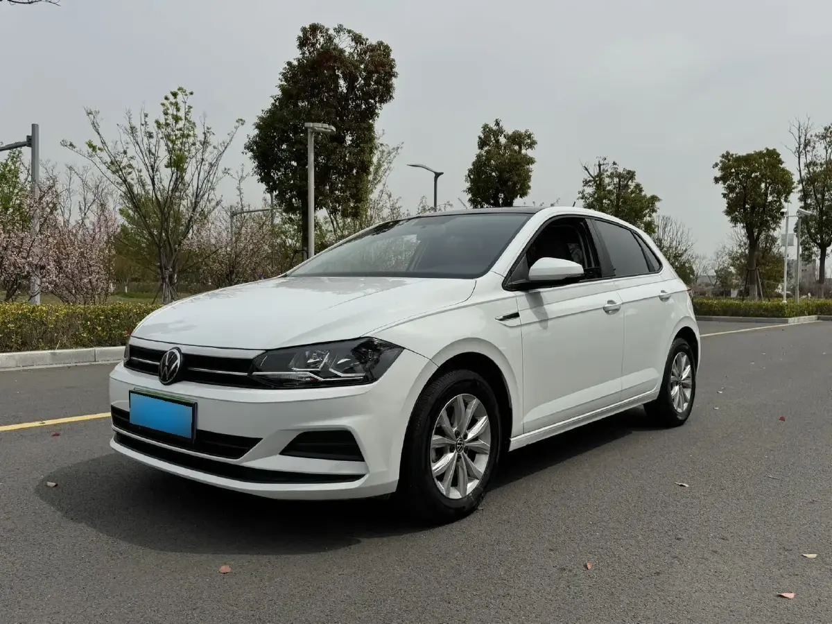 2023 Volkswagen Polo 1.5L 113HP L4 6AT