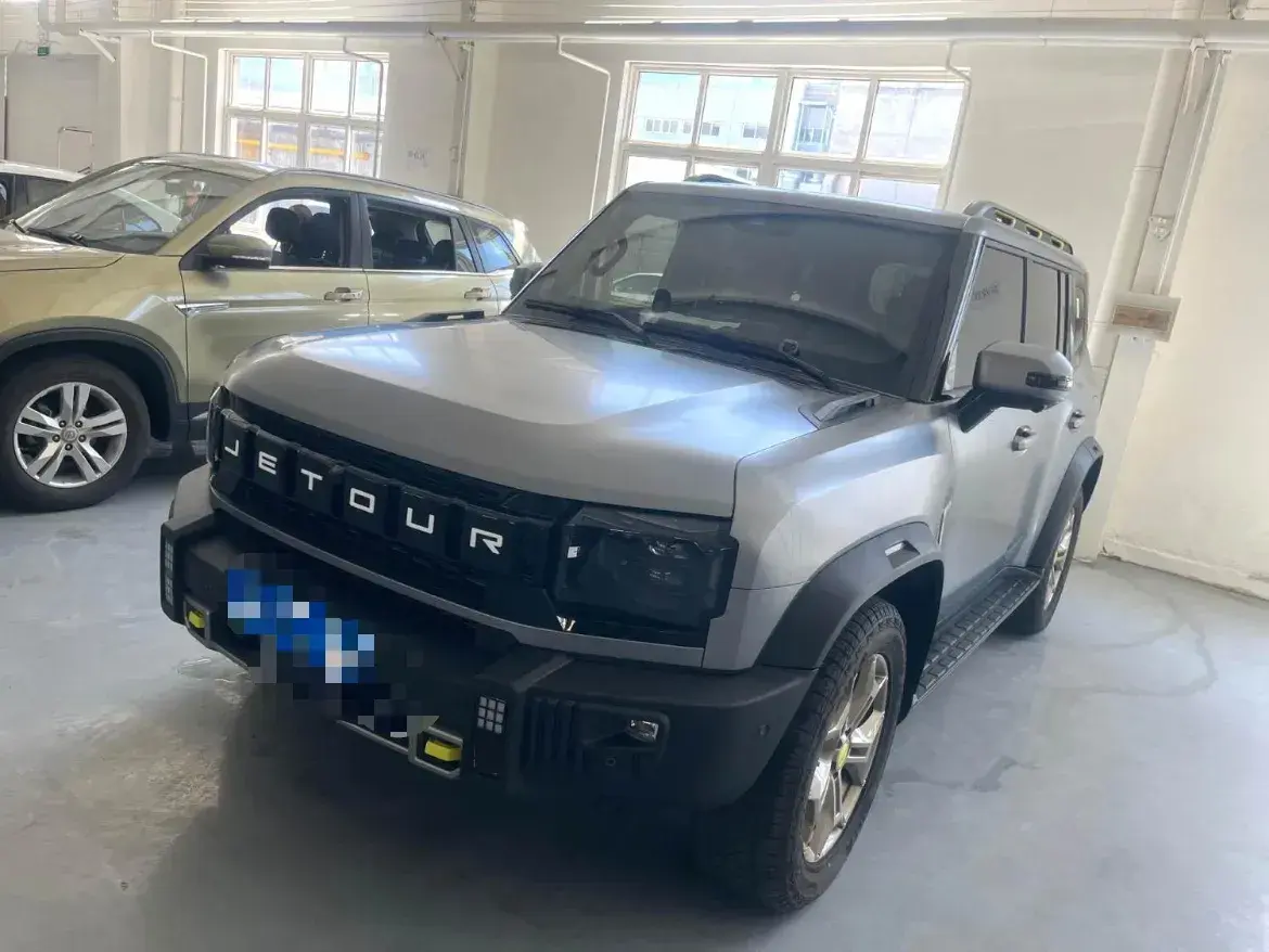 2023 Jetour Traveller 2.0T 254HP L4 8AT