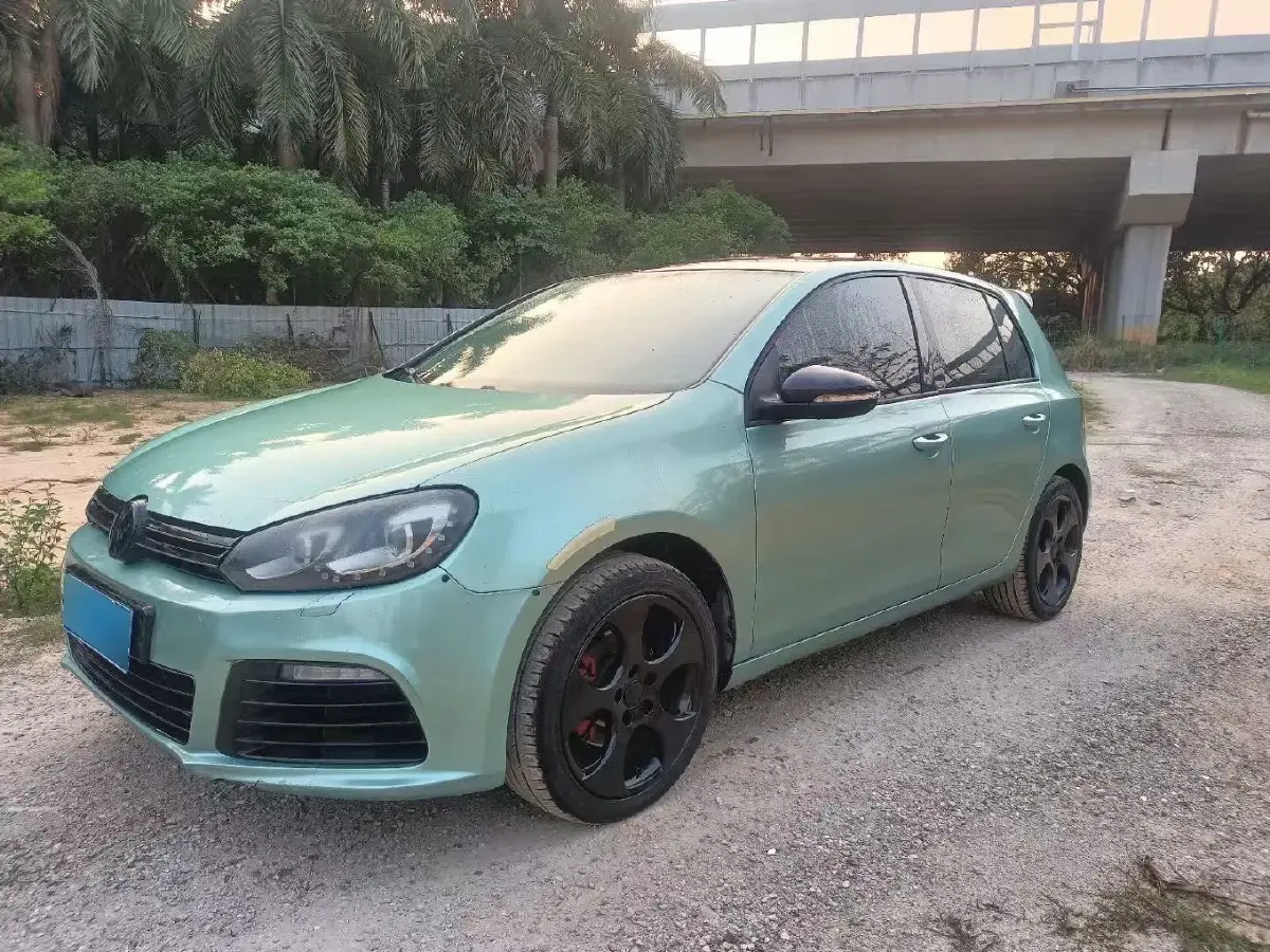 2011 Volkswagen Golf 1.4T 131HP L4 7DCT