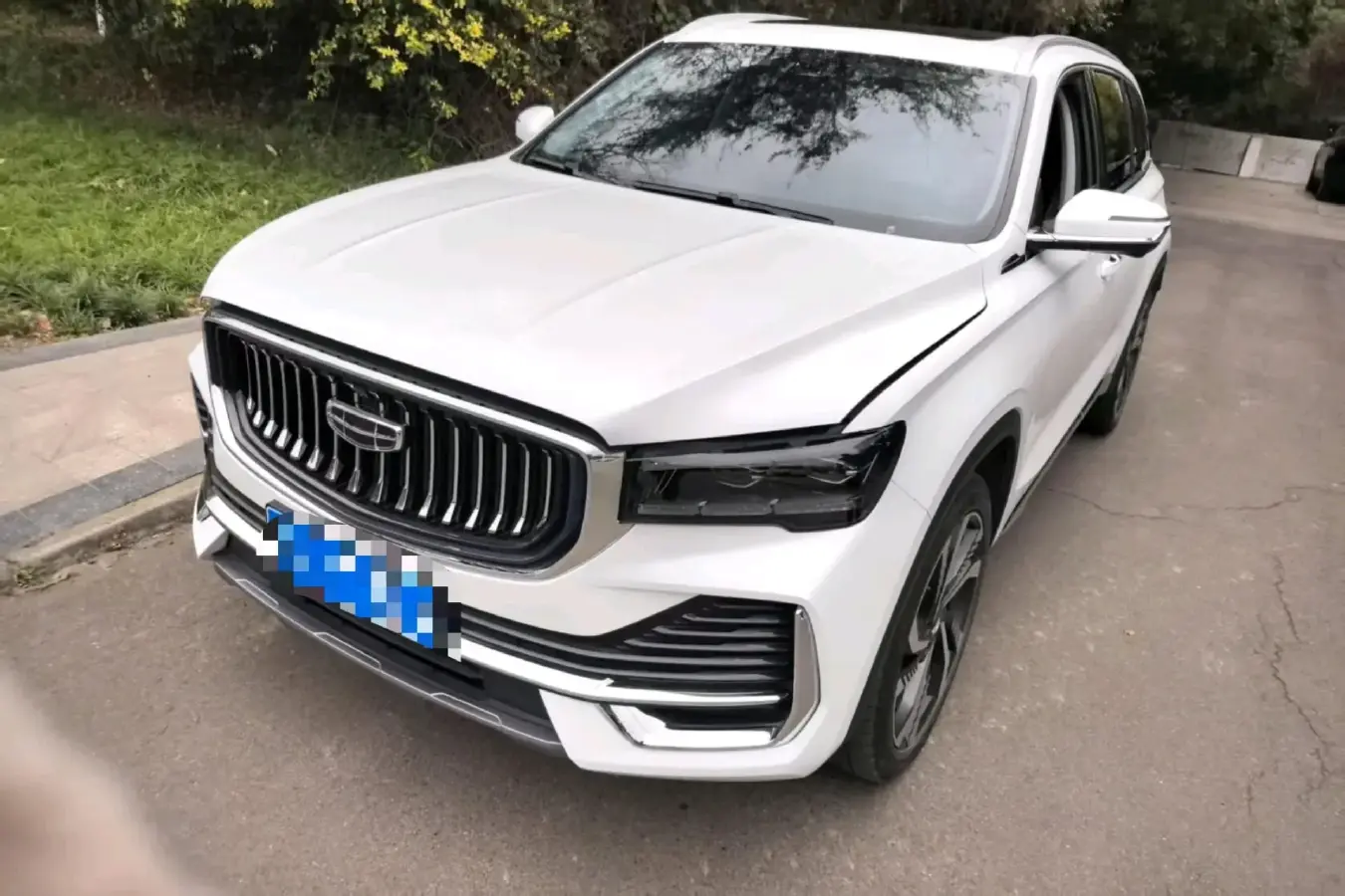 2023 Geely Monjaro 2.0T 238HP L4 8AT