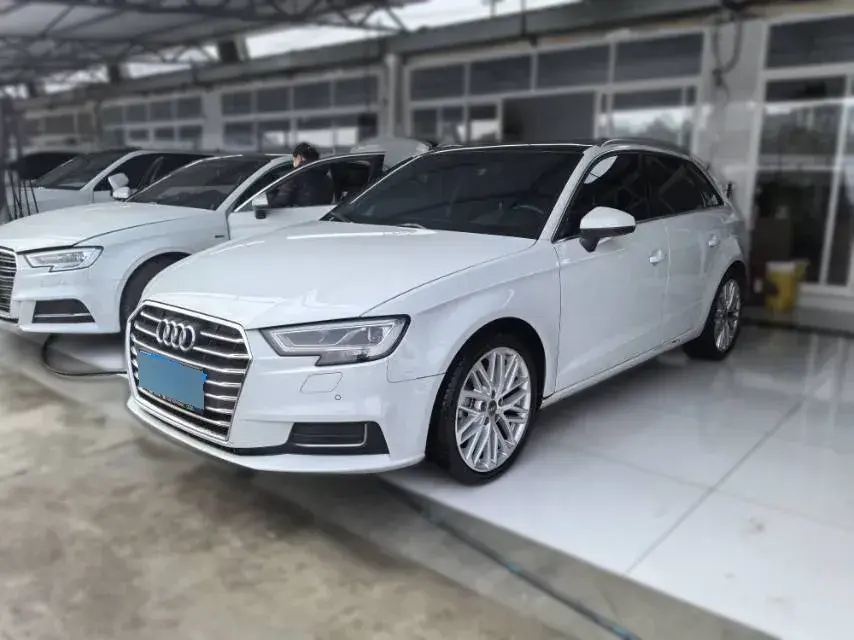 2025 Audi A3 1.5T 160HP L4 7DCT