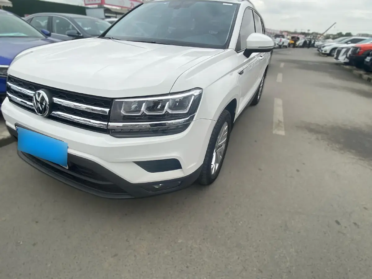 2019 Volkswagen Tharu 1.4T 150HP L4 7DCT