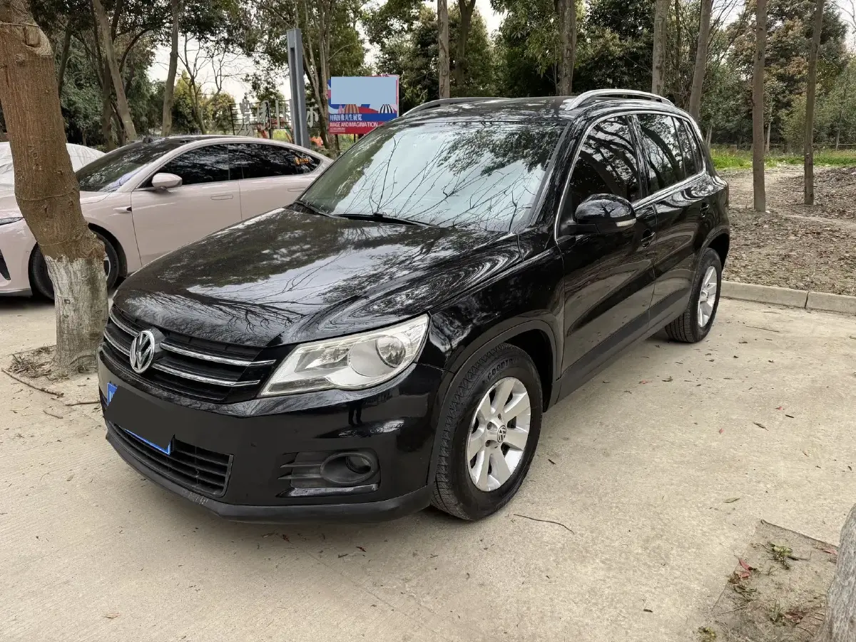 2012 Volkswagen Tiguan 1.8T 160HP L4 6MT