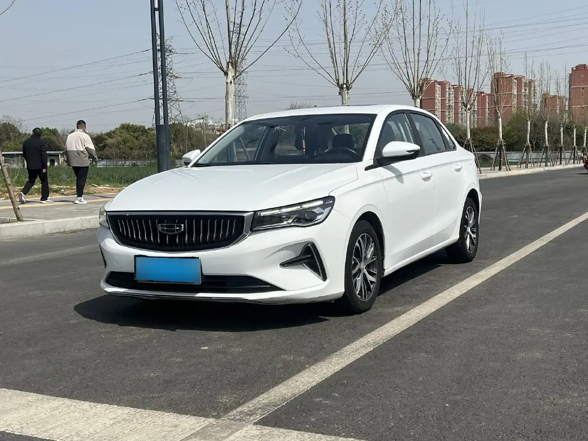 2022 Geely Emgrand 1.5L 114HP L4 CVT