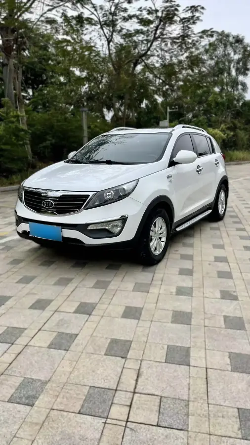 2014 Kia Sportage R 2.0L 165HP L4 6AT