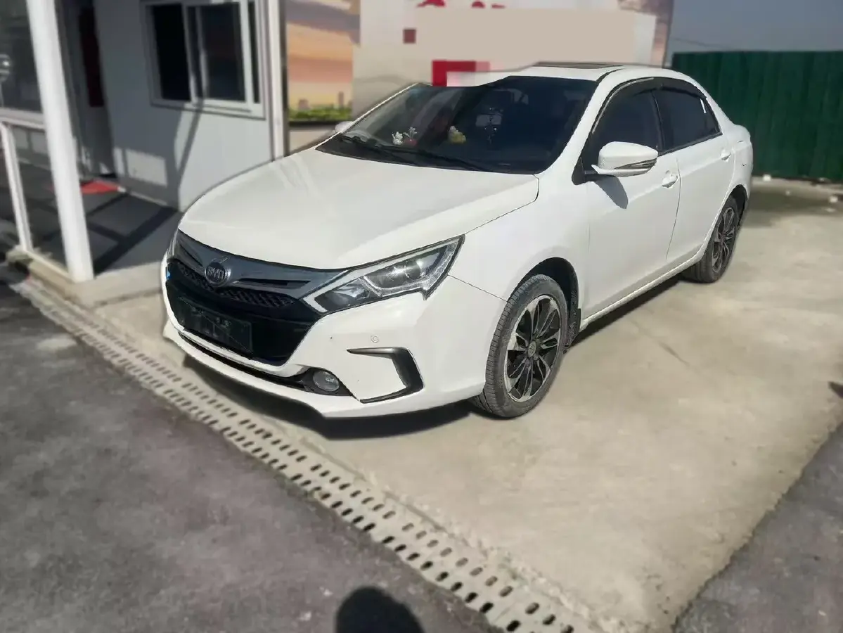2015 BYD Qin 1.5T 154HP L4 6DCT PHEV 13KWH
