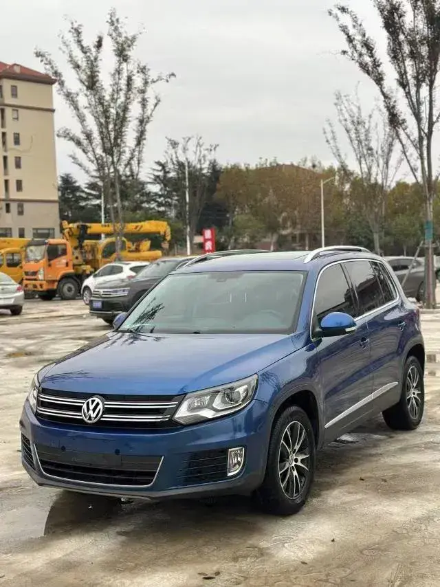 2015 Volkswagen Tiguan 1.8T 160HP L4 6AT 2015 Volkswagen Tiguan 1.8T 160HP L4 6AT