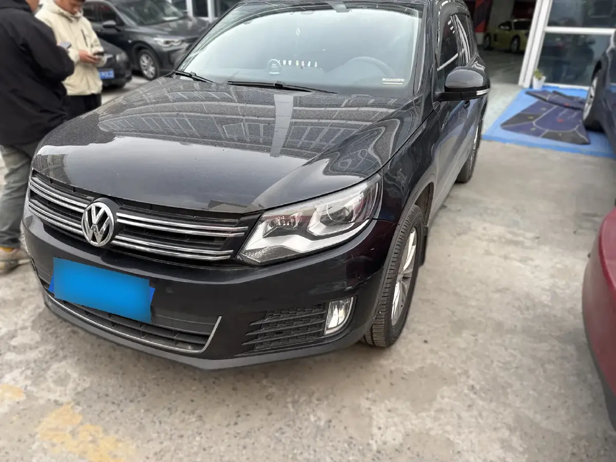 2016 Volkswagen Tiguan 1.8T 160HP L4 6MT