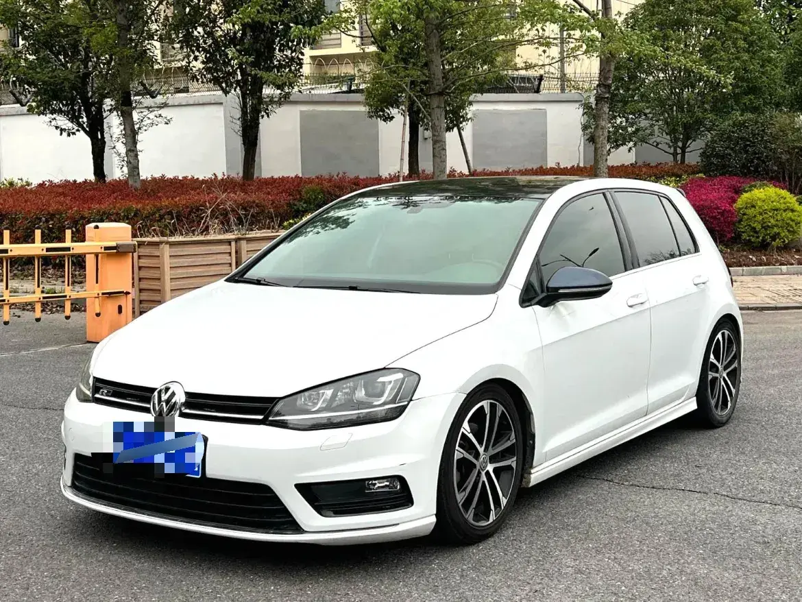 2017 Volkswagen Golf 1.4T 150HP L4 5MT