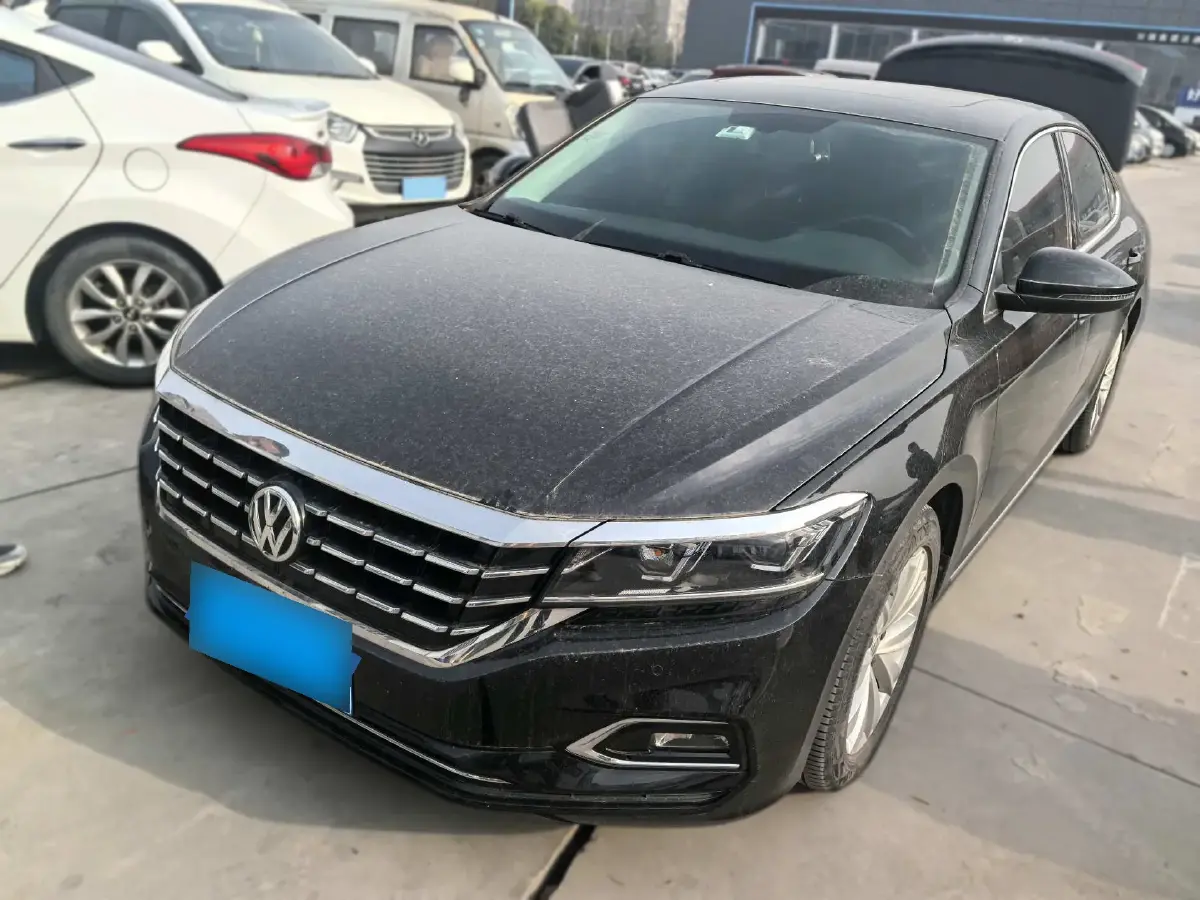 2019 Volkswagen Passat 2.0T 186HP L4 7DCT