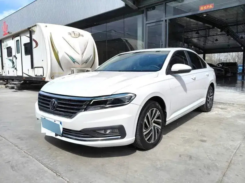 2022 Volkswagen Lavida 1.5L 113HP L4 6AT