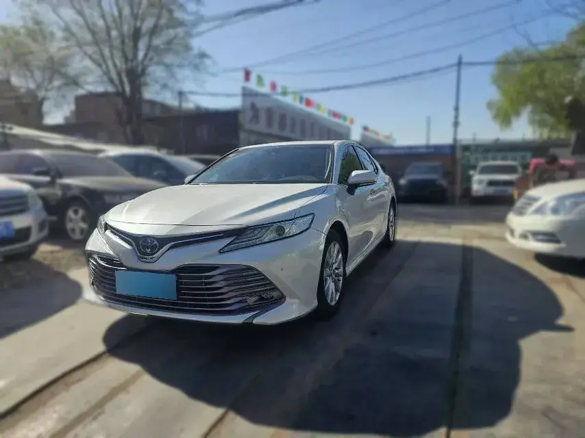 2019 Toyota Camry 2.0L 178HP L4 CVT