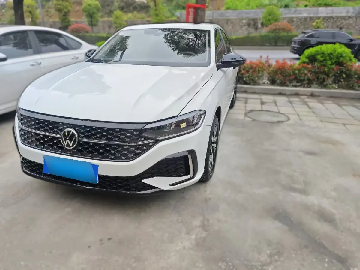 2024 Volkswagen Lavida 1.5T 160HP L4 7DCT