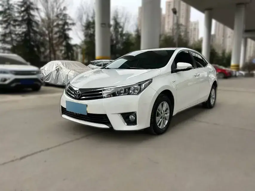 2014 Toyota Corolla 1.6L 122HP L4 CVT