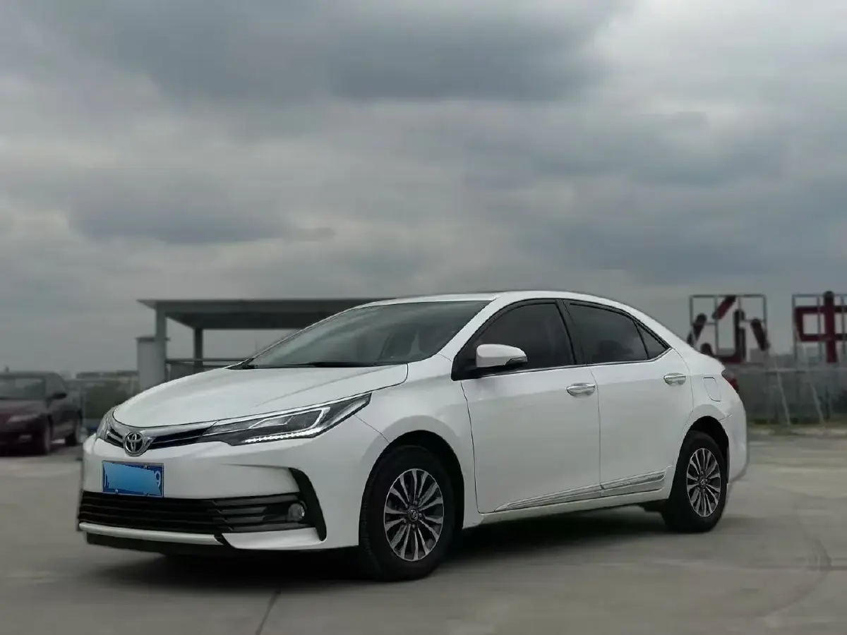 2017 Toyota Corolla 1.2T 116HP L4 6MT