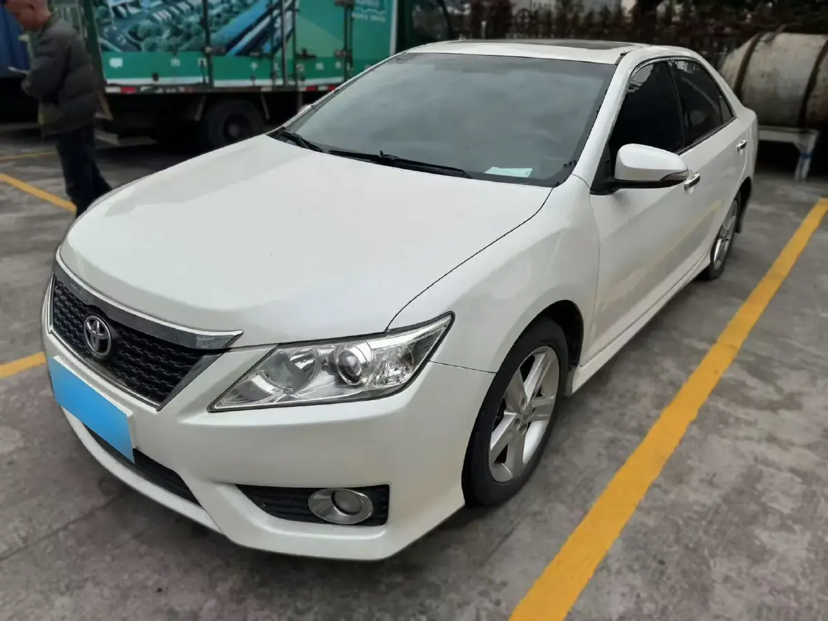 2012 Toyota Camry 2.0L 150HP L4 4AT