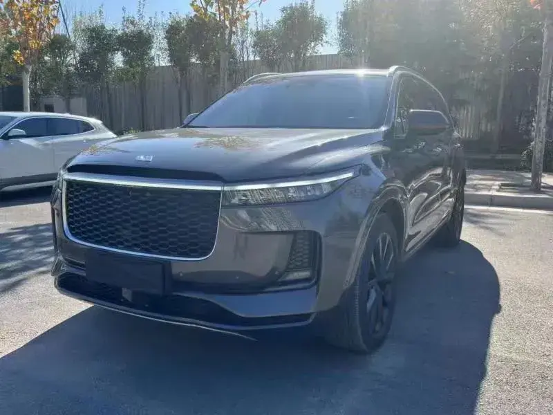 2020 Li ONE Range Extended 131HP REEV 40.5KWH
