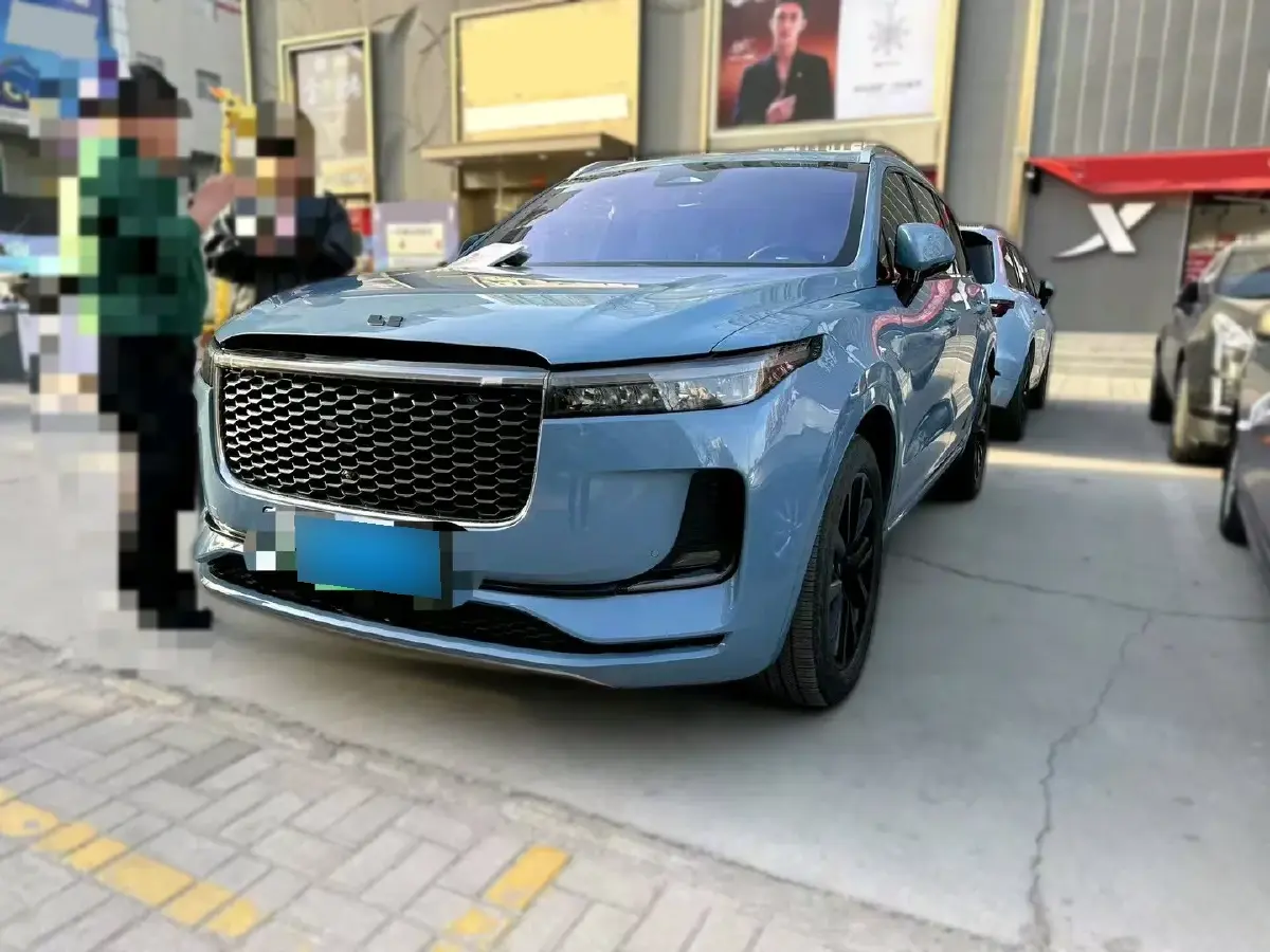 2021 Li ONE Range Extended 131HP REEV 40.5KWH