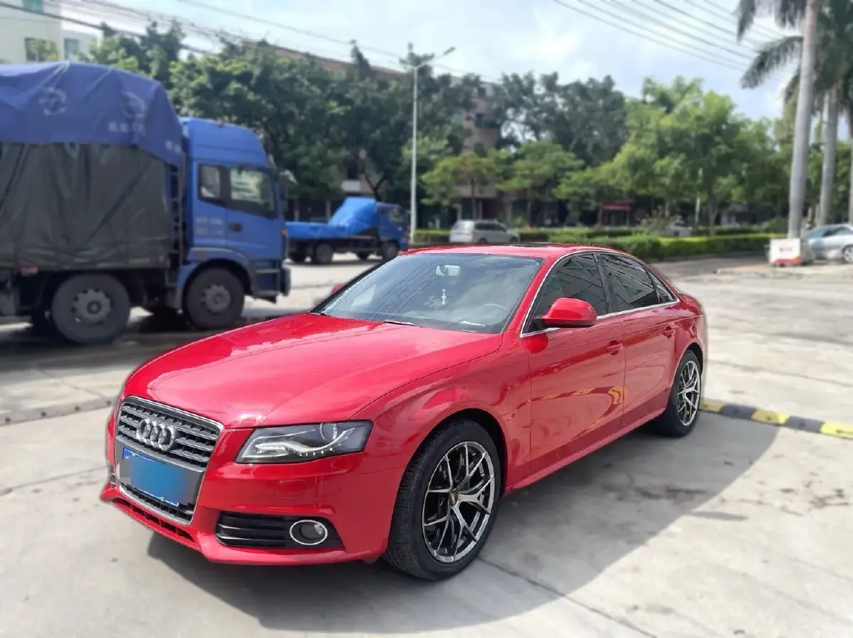 2011 Audi A4L 2.0T 180HP L4 CVT