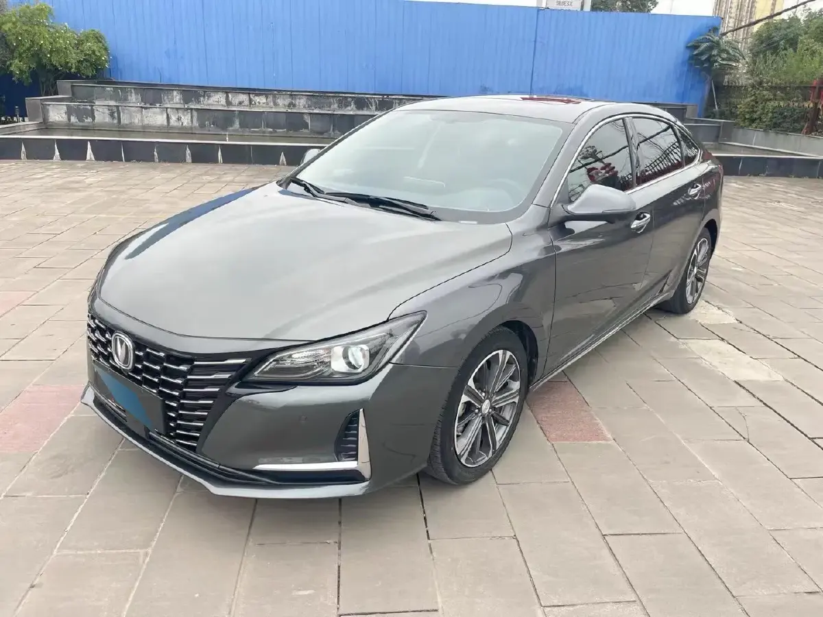 2022 ChangAn Raeton CC 1.5T 188HP L4 7DCT