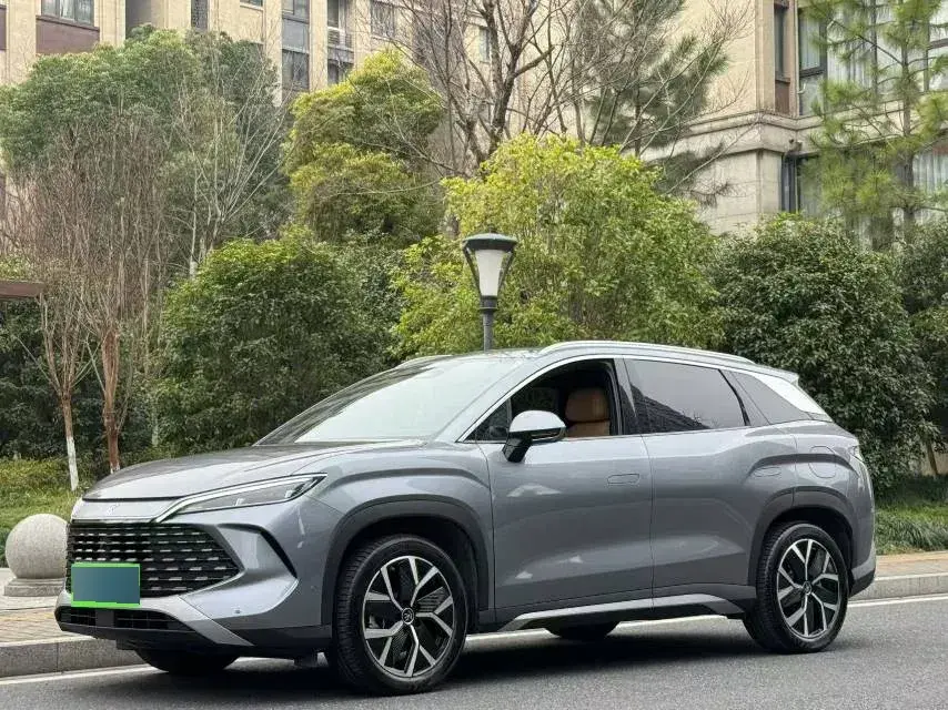 2024 BYD SongL DM-i 1.5L 101HP L4 E-CVT PHEV 26.6KWH