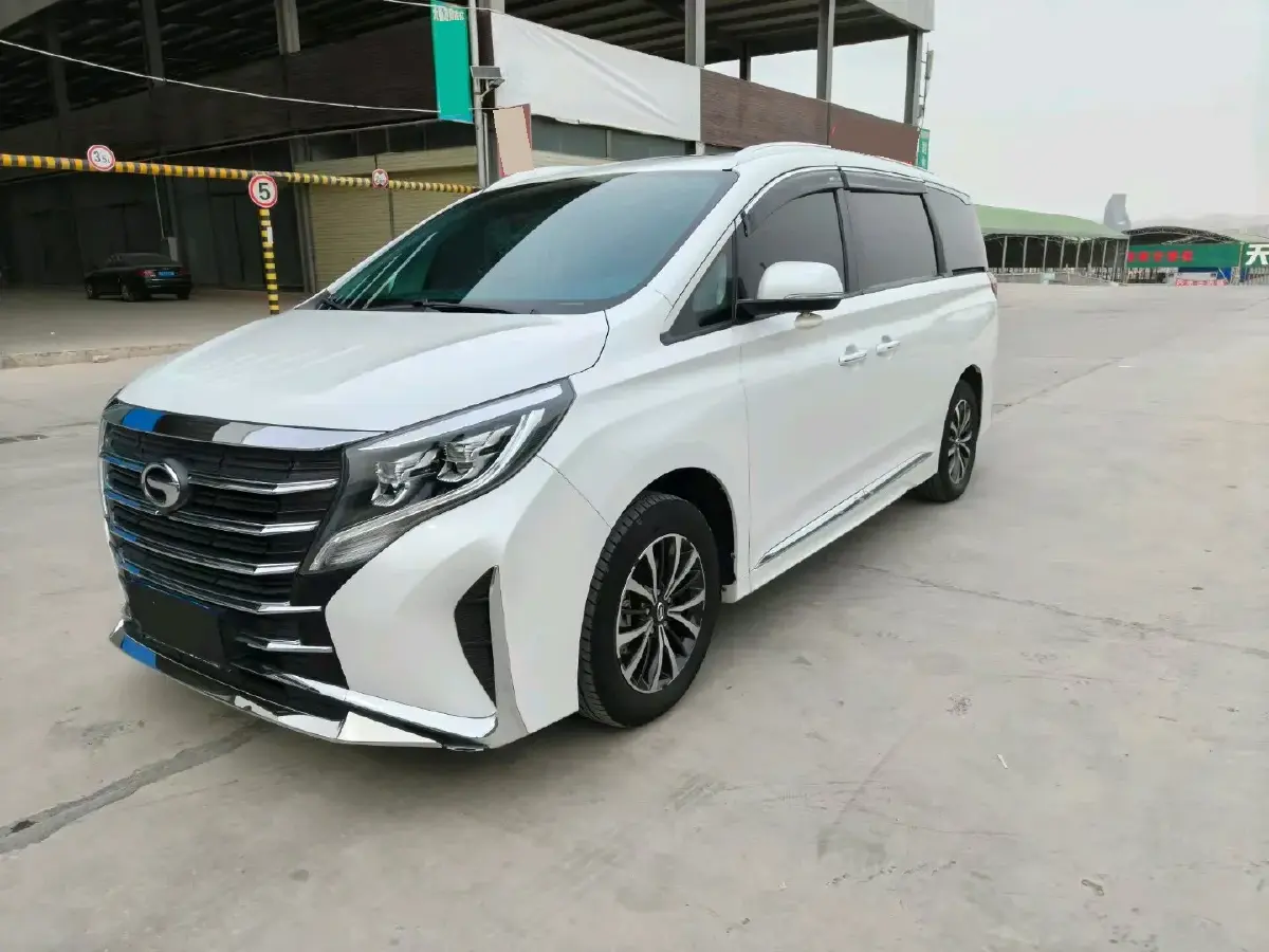 2021 GAC Trumpchi M8 2.0T 252HP L4 8AT