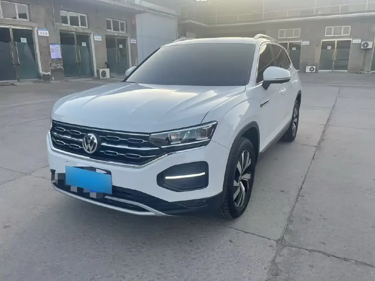 2020 Volkswagen Tayron 2.0T 186HP L4 7DCT
