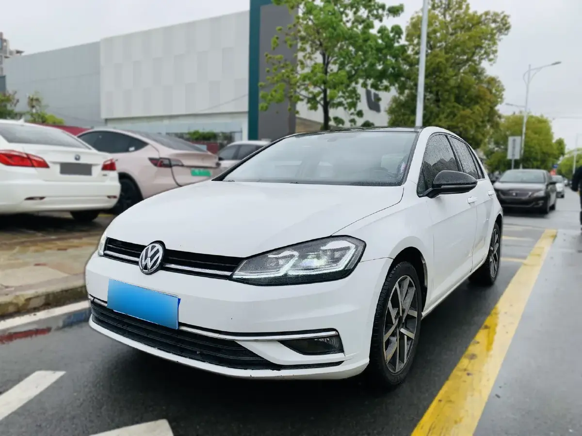 2018 Volkswagen Golf 1.4T 131HP L4 7DCT