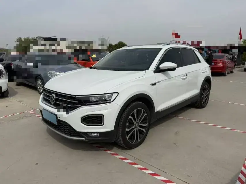 2019 Volkswagen T-Roc 1.4T 150HP L4 7DCT