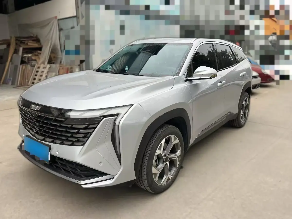 2024 Geely StarRay 1.5T 181HP L4 7DCT