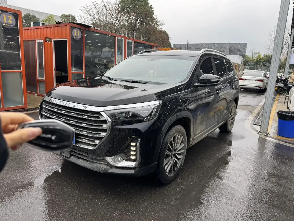 2023 Jetour X90 Plus 1.6T 197HP L4 7DCT