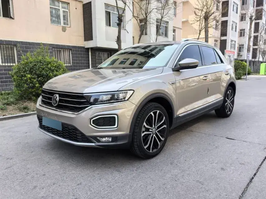 2019 Volkswagen T-Roc 1.4T 150HP L4 7DCT
